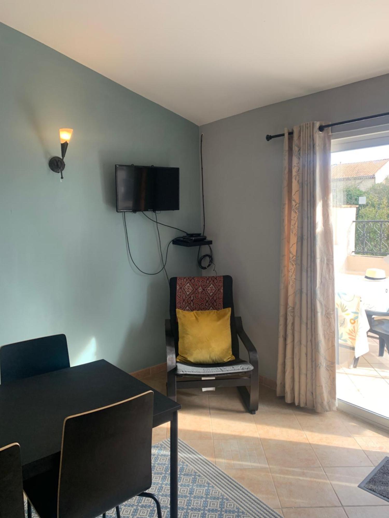 Comfortable Gite Magalas Exterior foto